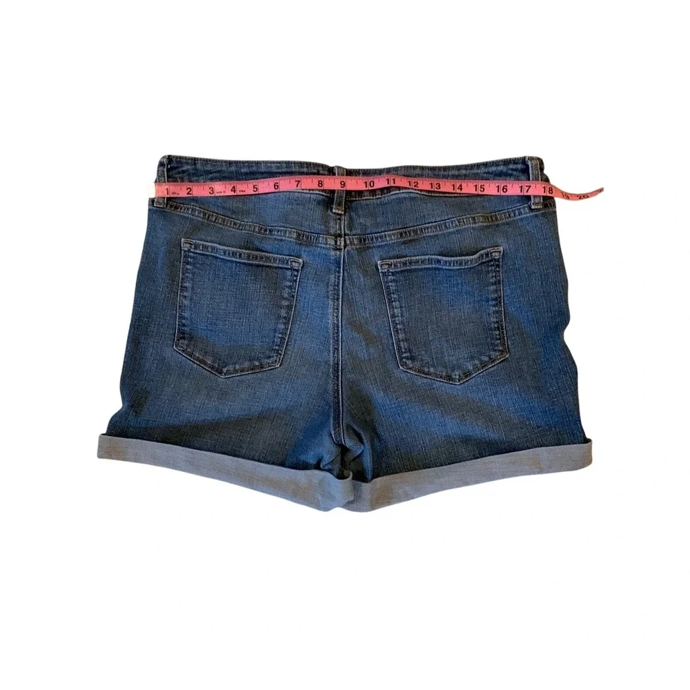 Sonoma Jean Shorts‎ Distressed Denim Cuffed Hem Blue Size 14 - Picture 2 of 2